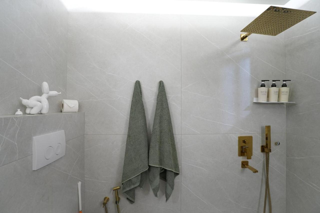 P Faliro Riviera Suite Athens Ngoại thất bức ảnh